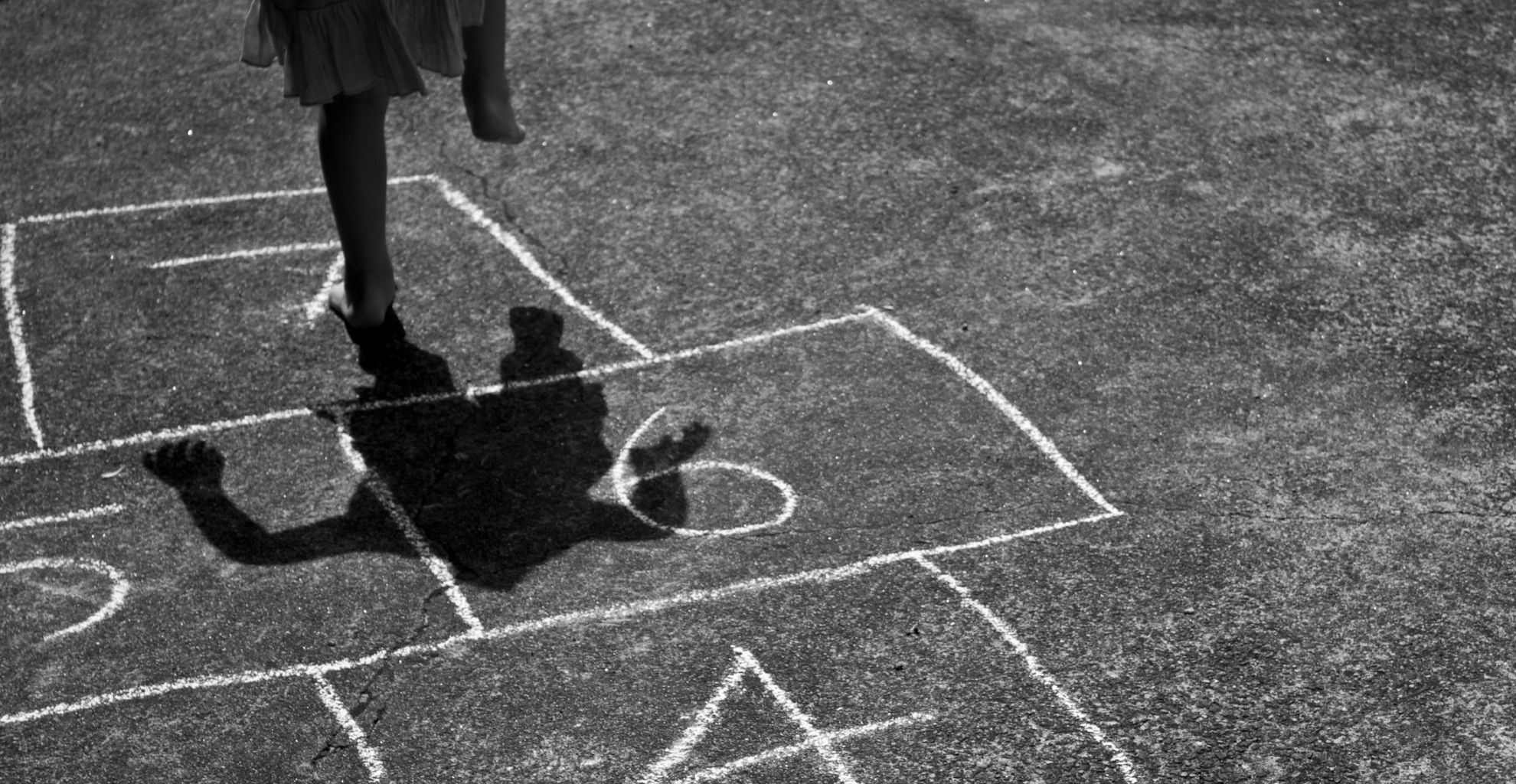 Az ellopott gyermekkor feldolgozása