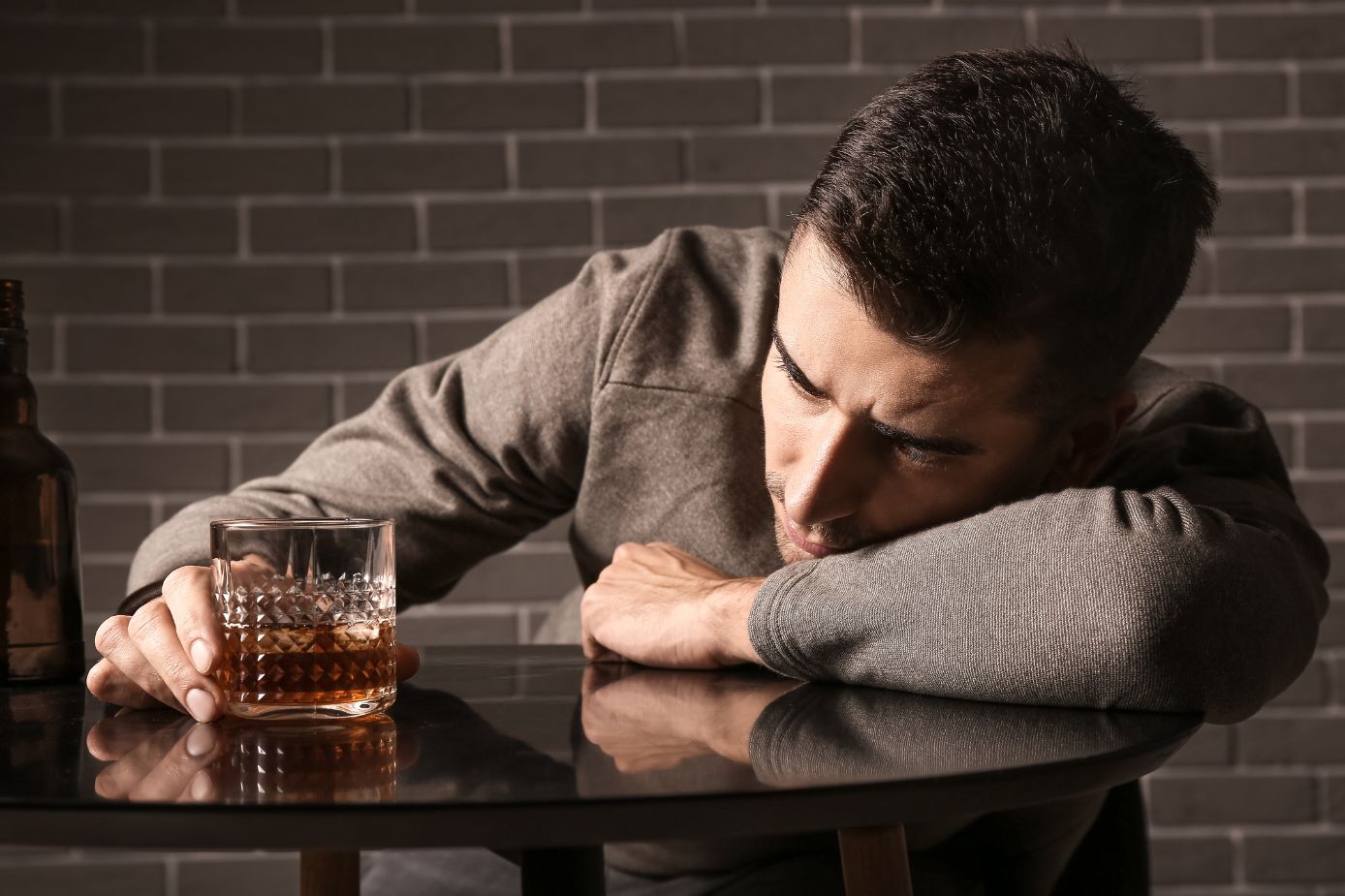 Mik az alkoholizmus jelei?