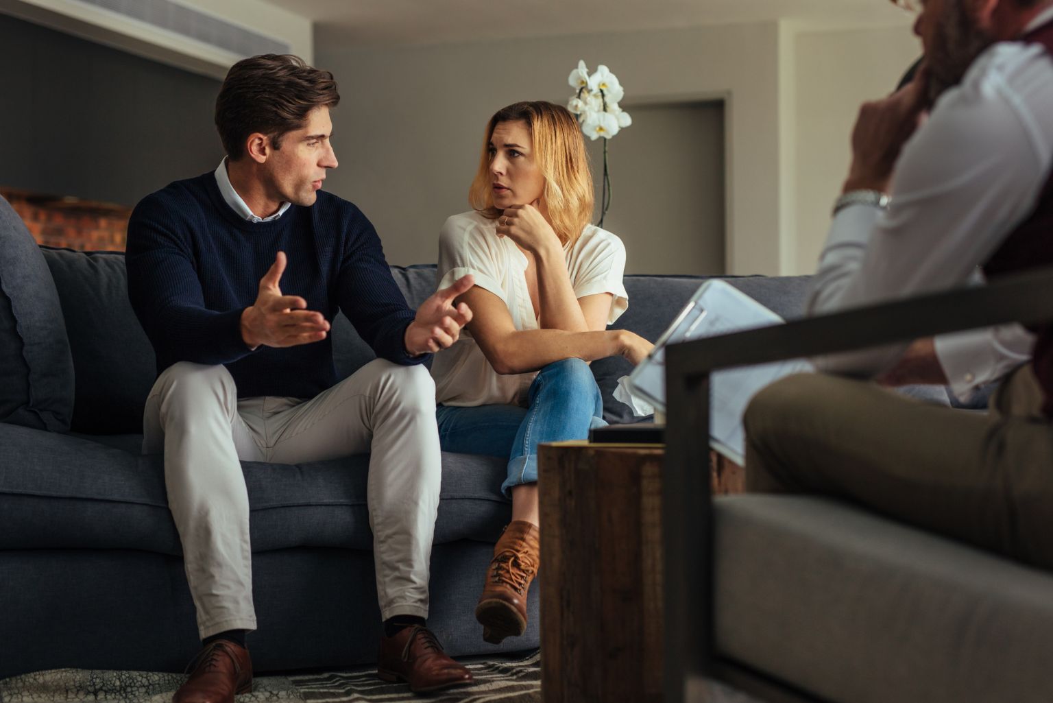 Mi van, ha a párom ellenzi a terápiát? 